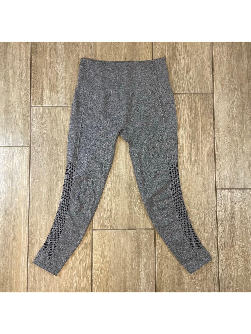 Fabletics High Rise Seamless Leggings Women's Medium Gray 7/8 Athletic